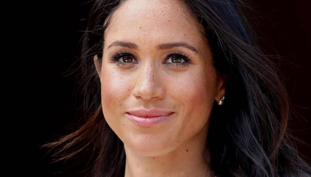Kraliyet ailesinde yeni bomba! Meghan Markle’nin twerk videosu sızdı, ortalık yine karıştı - Resim: 17